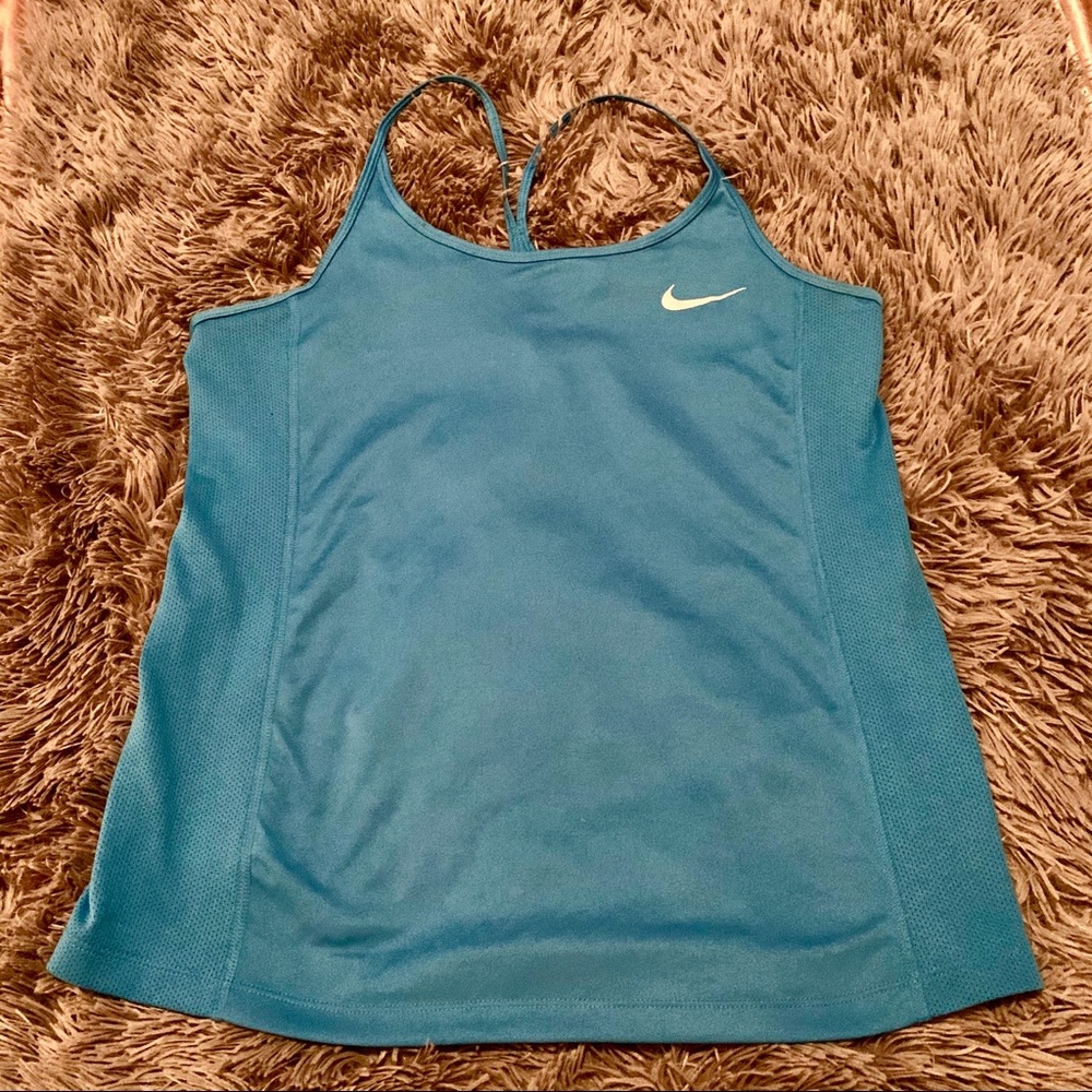 Nike DRI fit women’s workout tank